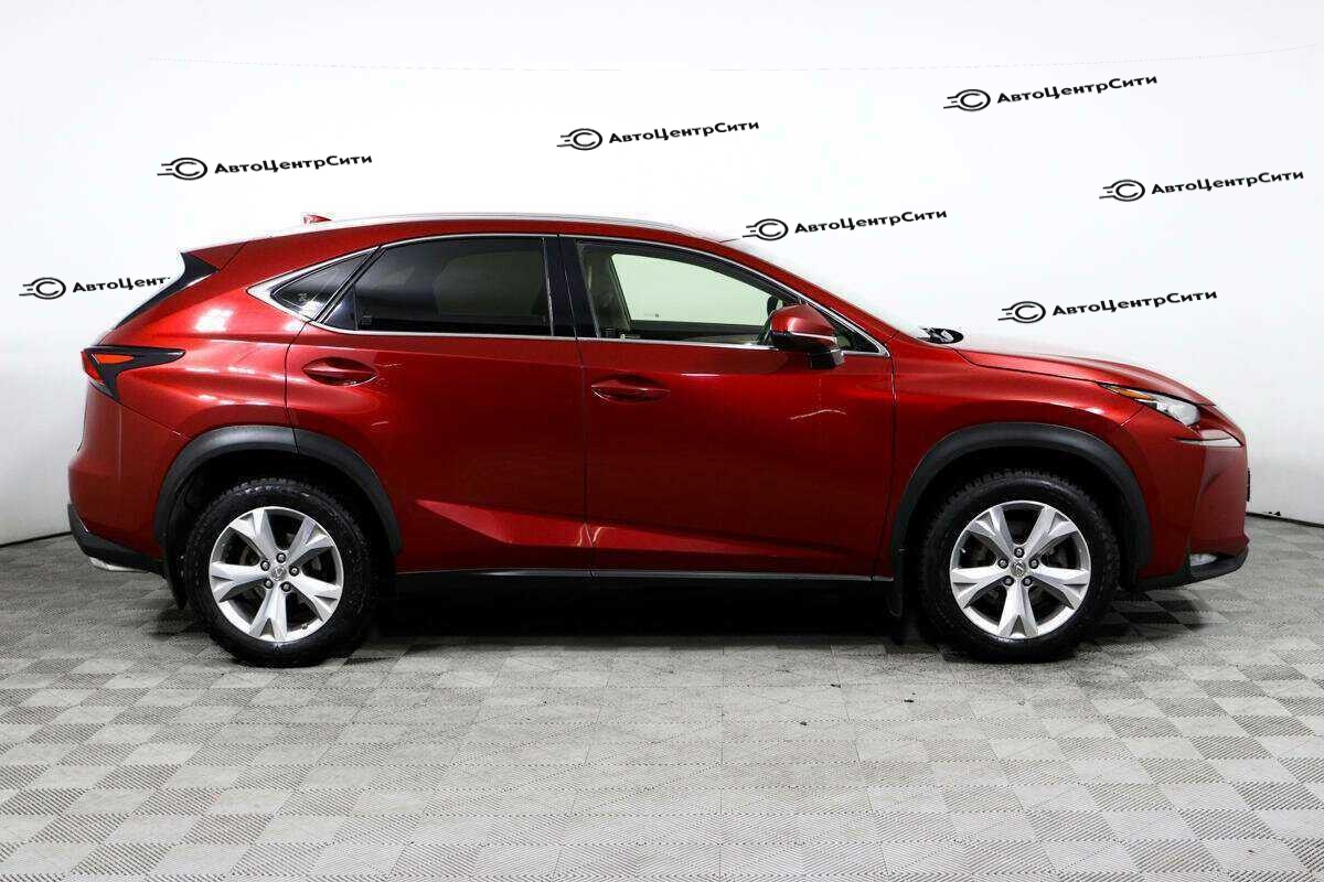 Lexus NX с пробегом — 2015 год. Фото: #3