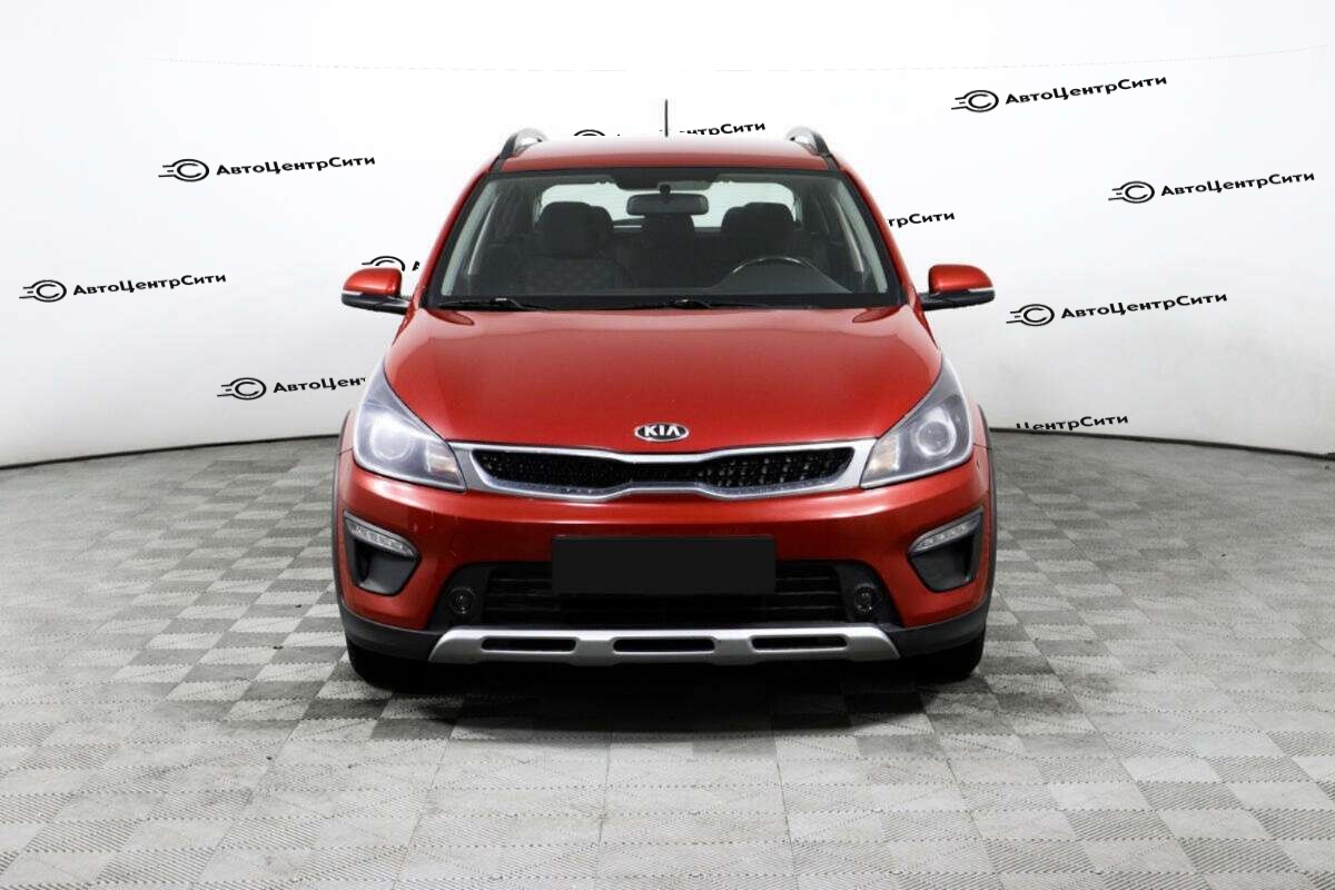 Kia Rio с пробегом — 2018 год. Фото: #1