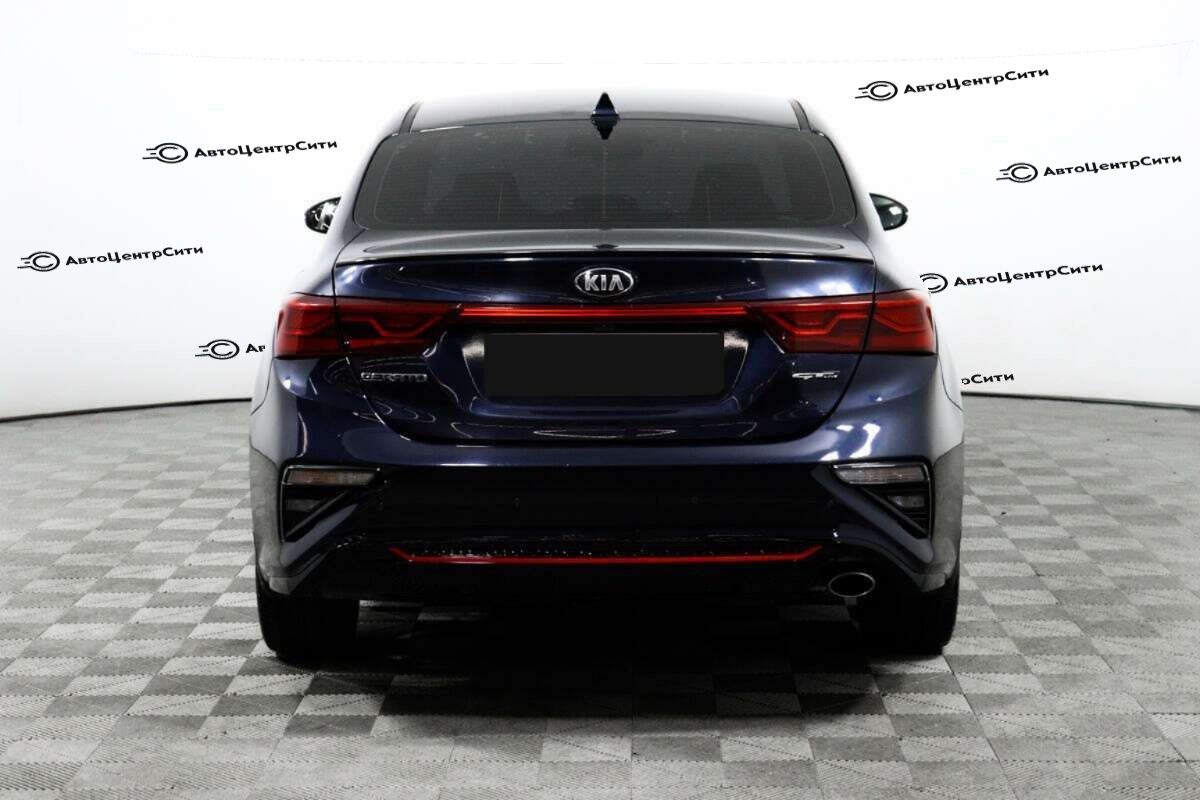 Kia Cerato с пробегом — 2020 год. Фото: #5