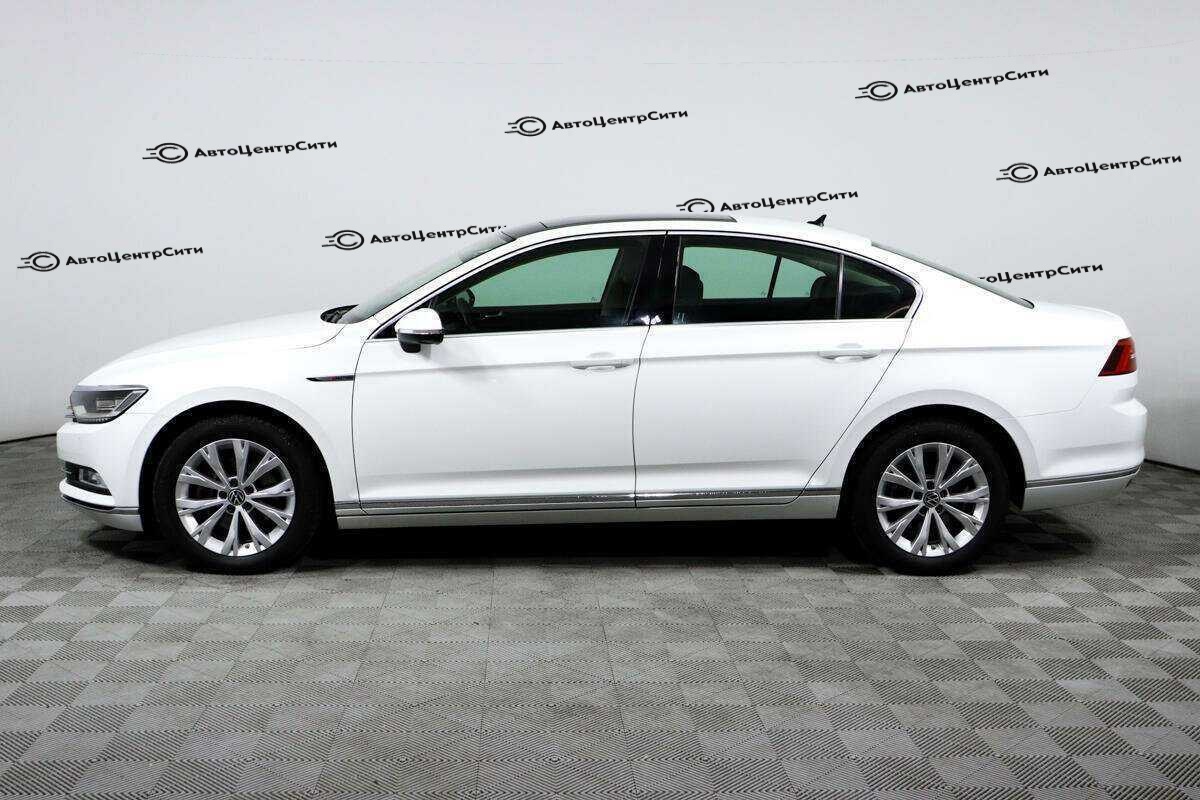 Volkswagen Passat с пробегом — 2018 год. Фото: #6