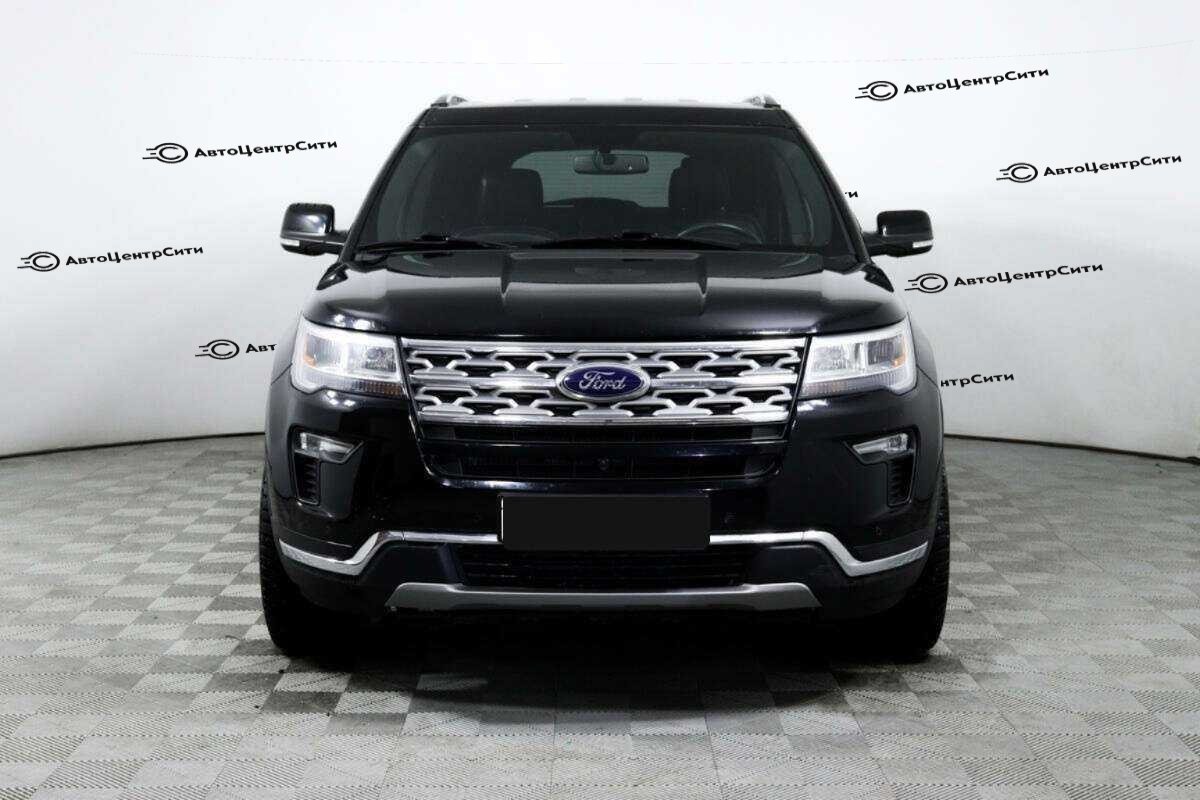 Ford Explorer с пробегом — 2018 год. Фото: #1
