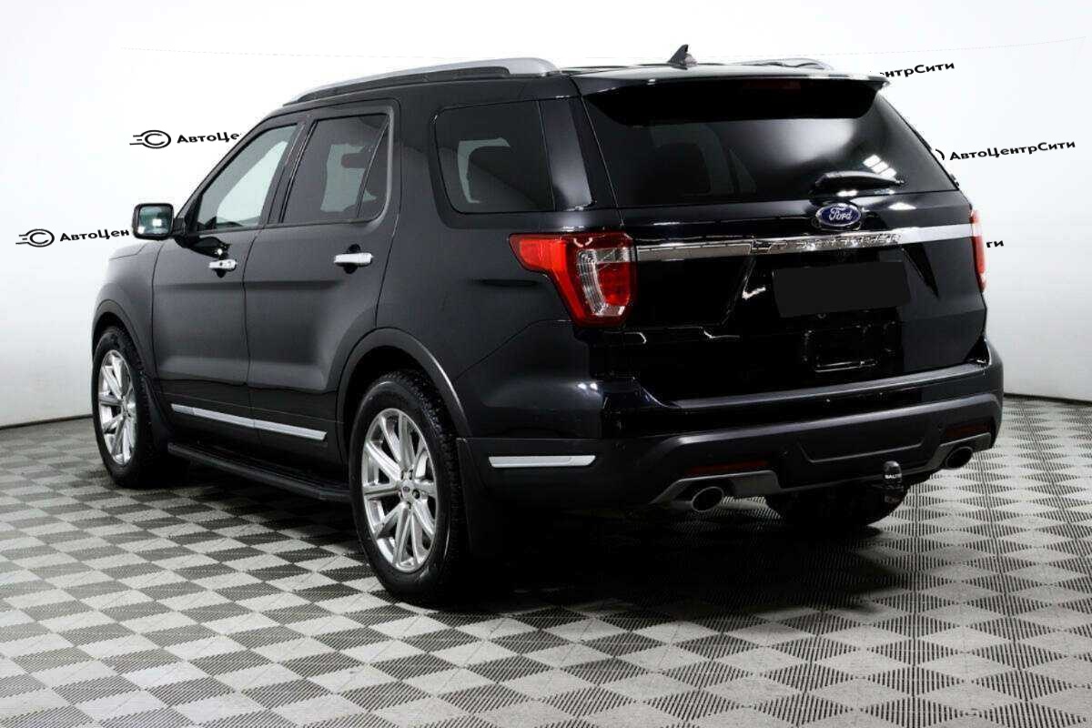 Ford Explorer с пробегом — 2018 год. Фото: #6
