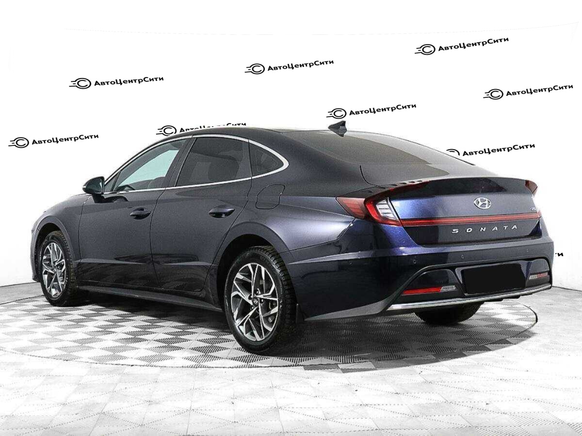 Hyundai Sonata с пробегом — 2022 год. Фото: #6