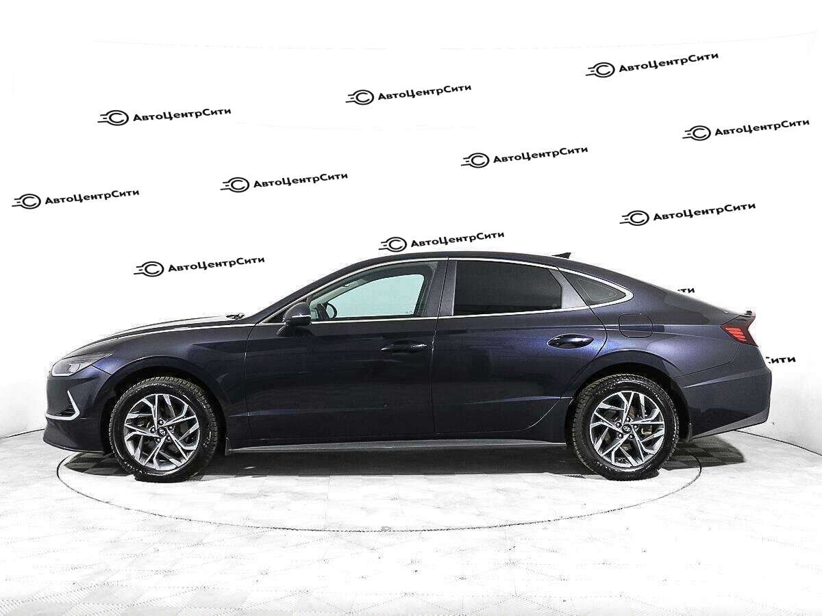 Hyundai Sonata с пробегом — 2022 год. Фото: #7