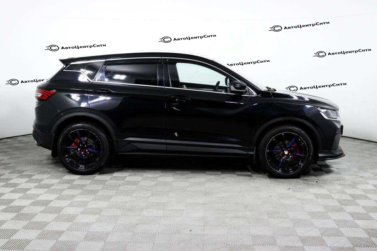 Geely Coolray с пробегом — 2021 год. Фото: #3