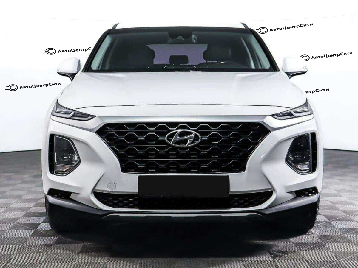 Hyundai Santa Fe с пробегом — 2018 год. Фото: #1