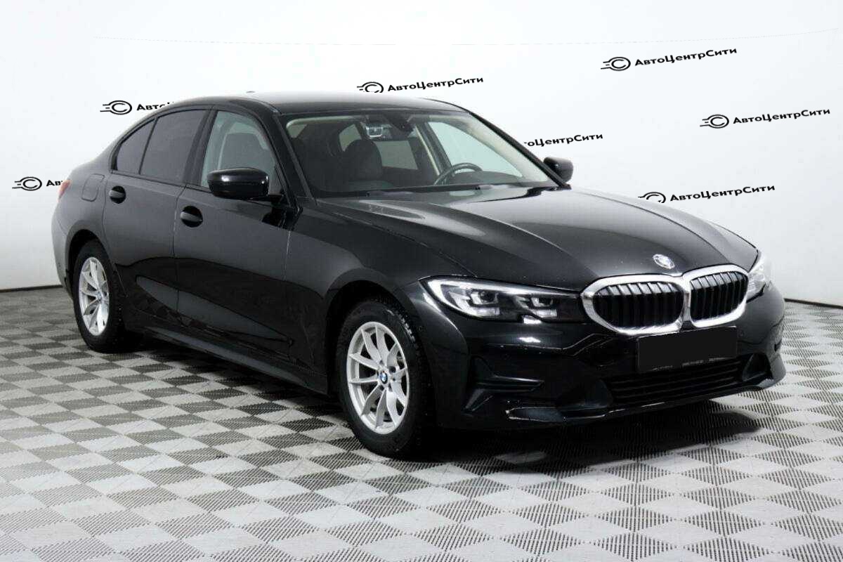 BMW 3 серии с пробегом — 2021 год. Фото: #2