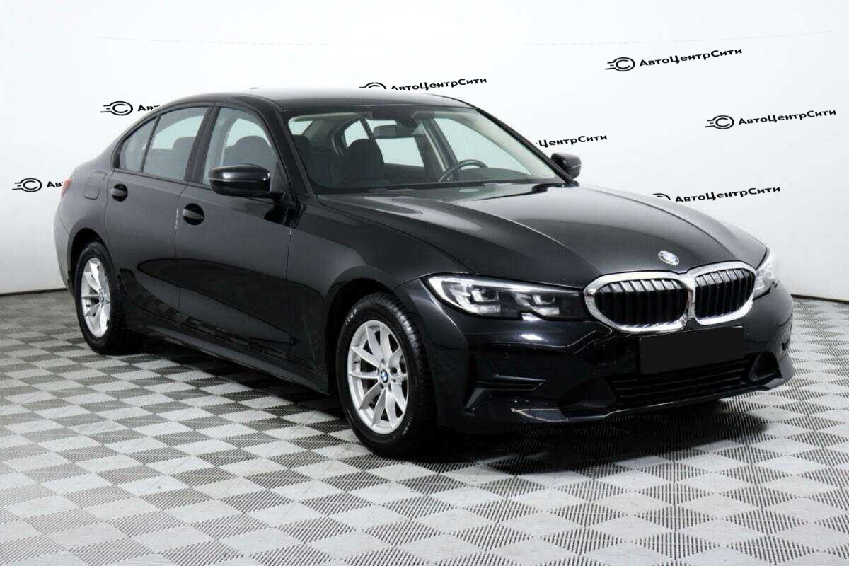 BMW 3 серии с пробегом — 2020 год. Фото: #1