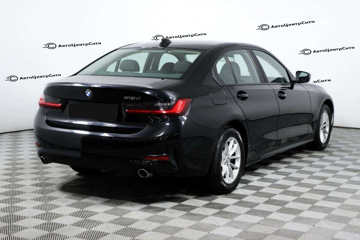 BMW 3 серии с пробегом — 2020 год. Фото: #3