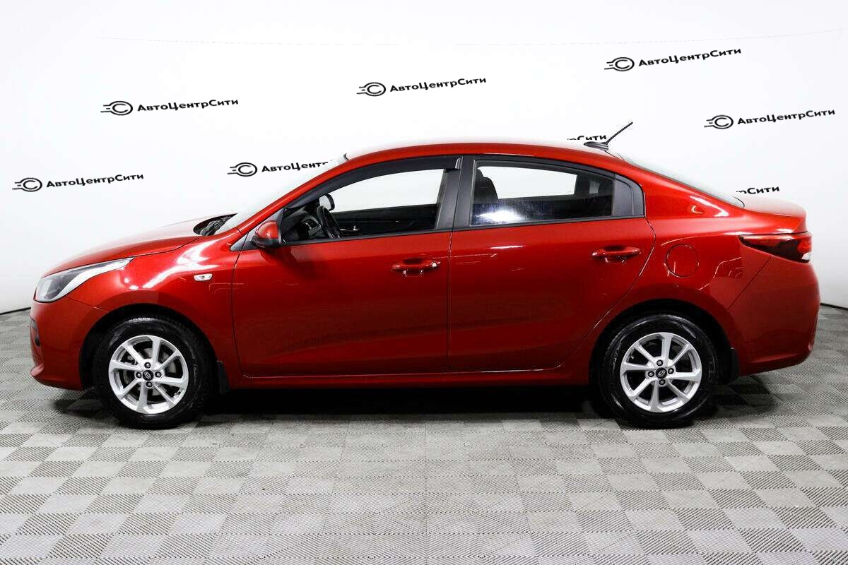 Kia Rio с пробегом — 2018 год. Фото: #7