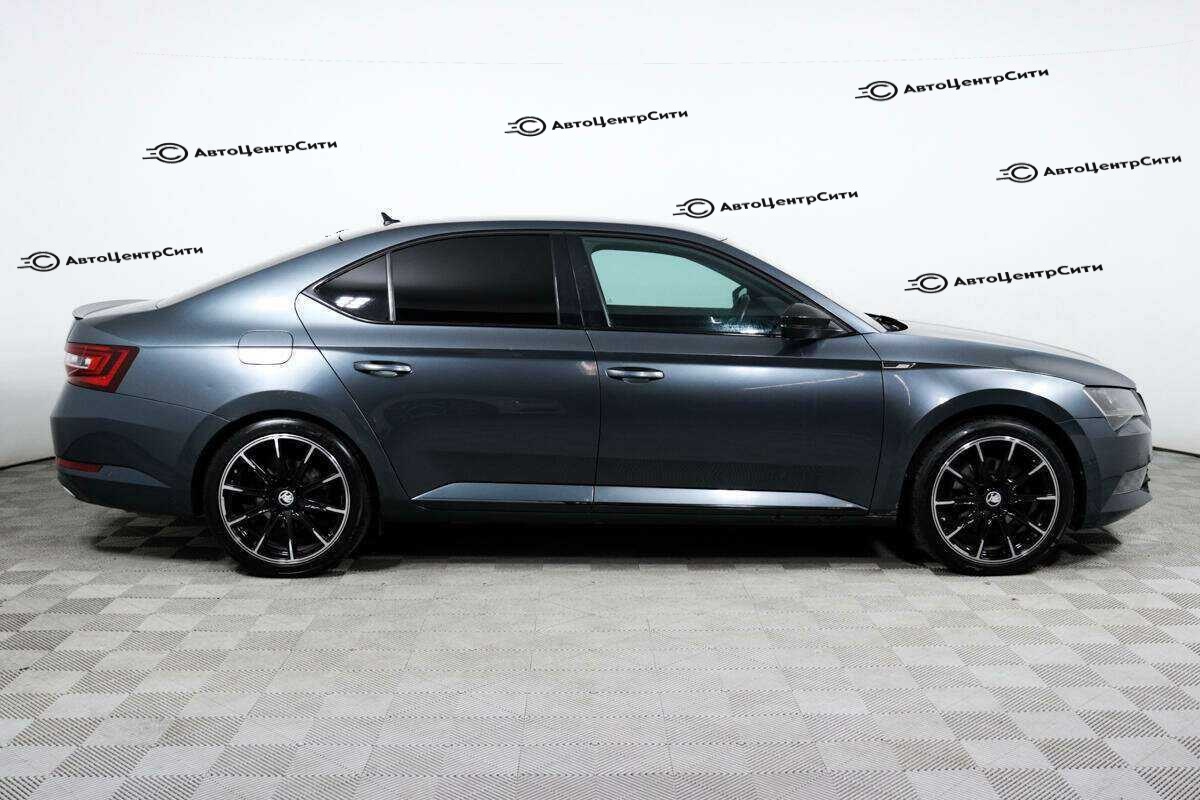 Skoda Superb с пробегом — 2017 год. Фото: #3