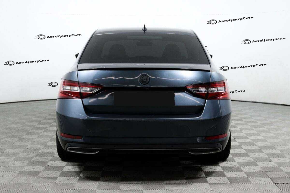 Skoda Superb с пробегом — 2017 год. Фото: #5