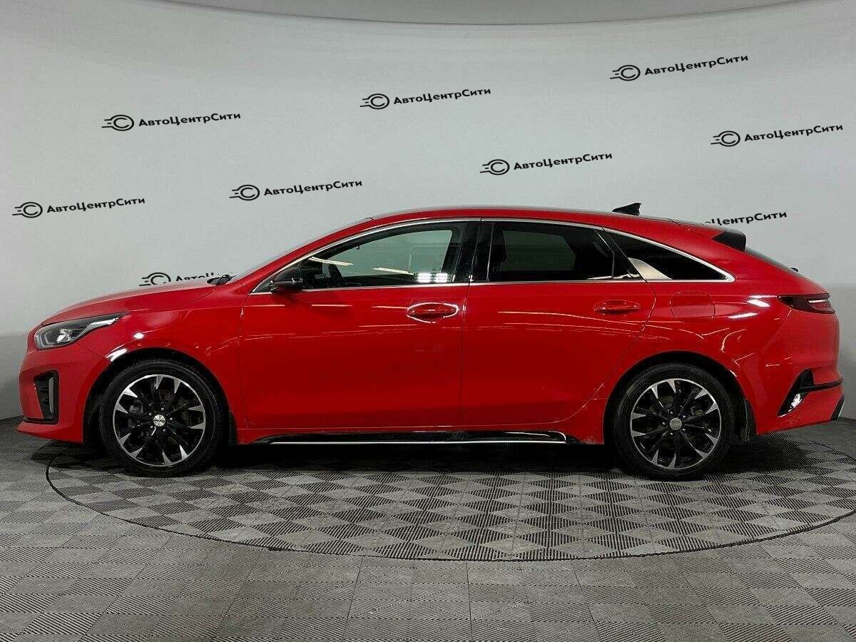 Kia Proceed с пробегом — 2020 год. Фото: #7