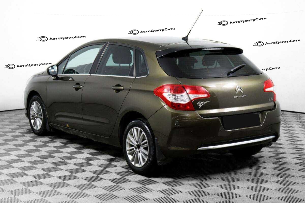 Citroen C4 с пробегом — 2012 год. Фото: #6