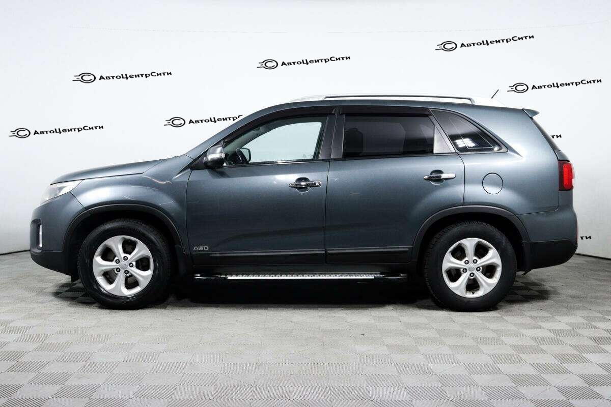 Kia Sorento с пробегом — 2013 год. Фото: #7