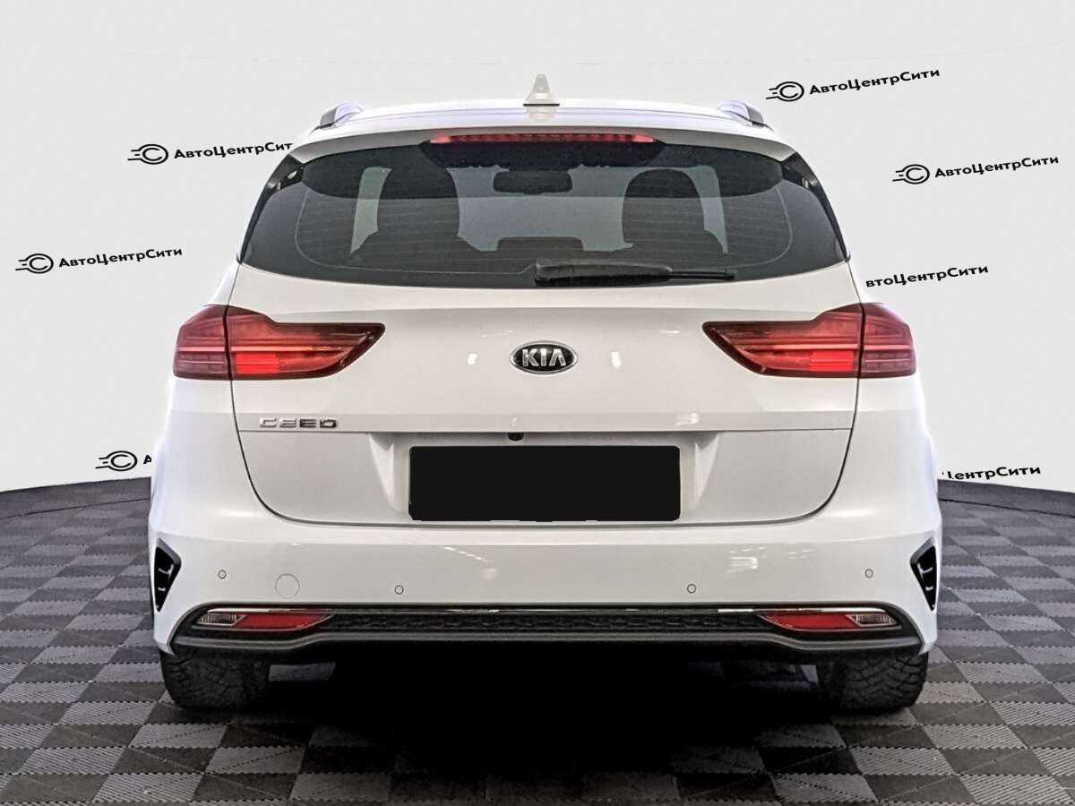 Kia Ceed с пробегом — 2021 год. Фото: #5