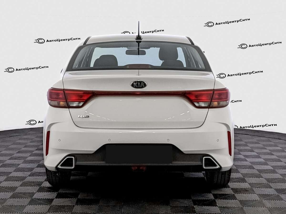 Kia Rio с пробегом — 2021 год. Фото: #5