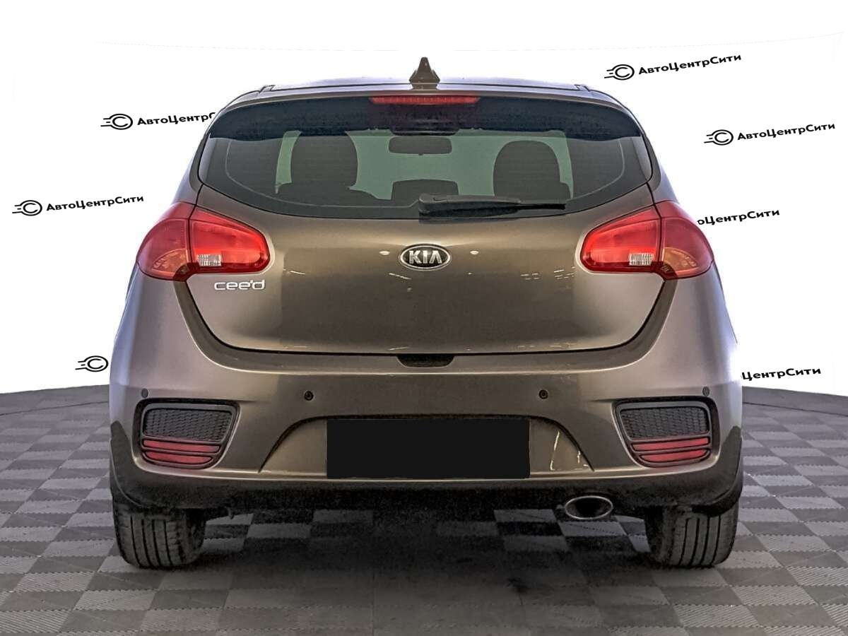 Kia Ceed с пробегом — 2017 год. Фото: #5