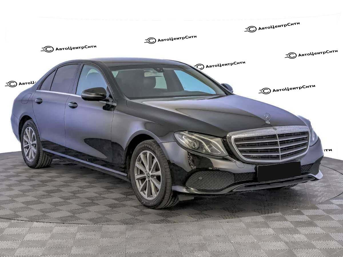 Mercedes-Benz E-Класс с пробегом — 2018 год. Фото: #2