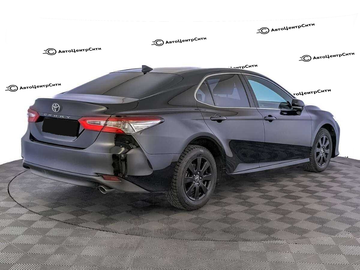 Toyota Camry с пробегом — 2019 год. Фото: #4