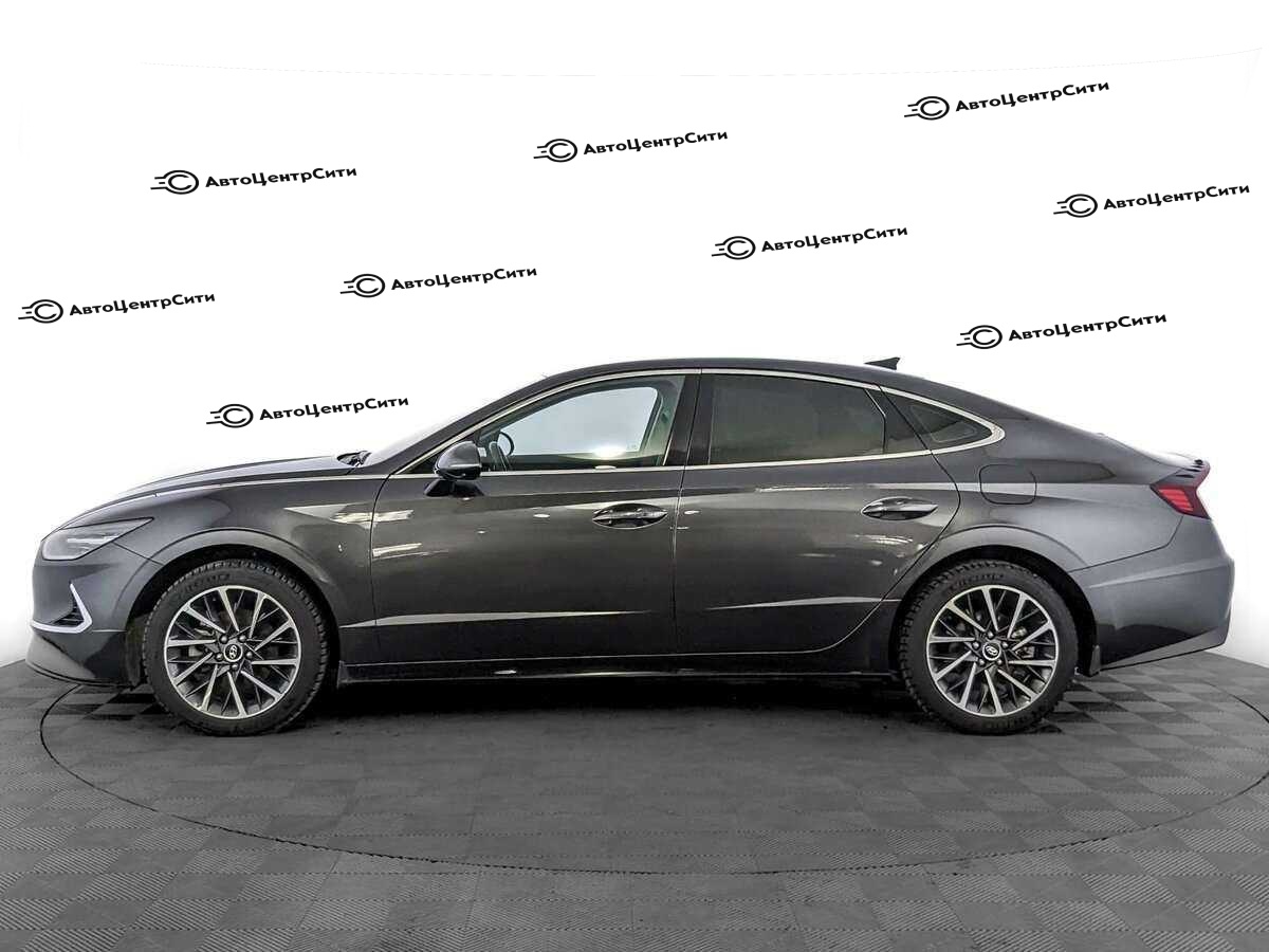 Hyundai Sonata с пробегом — 2022 год. Фото: #7