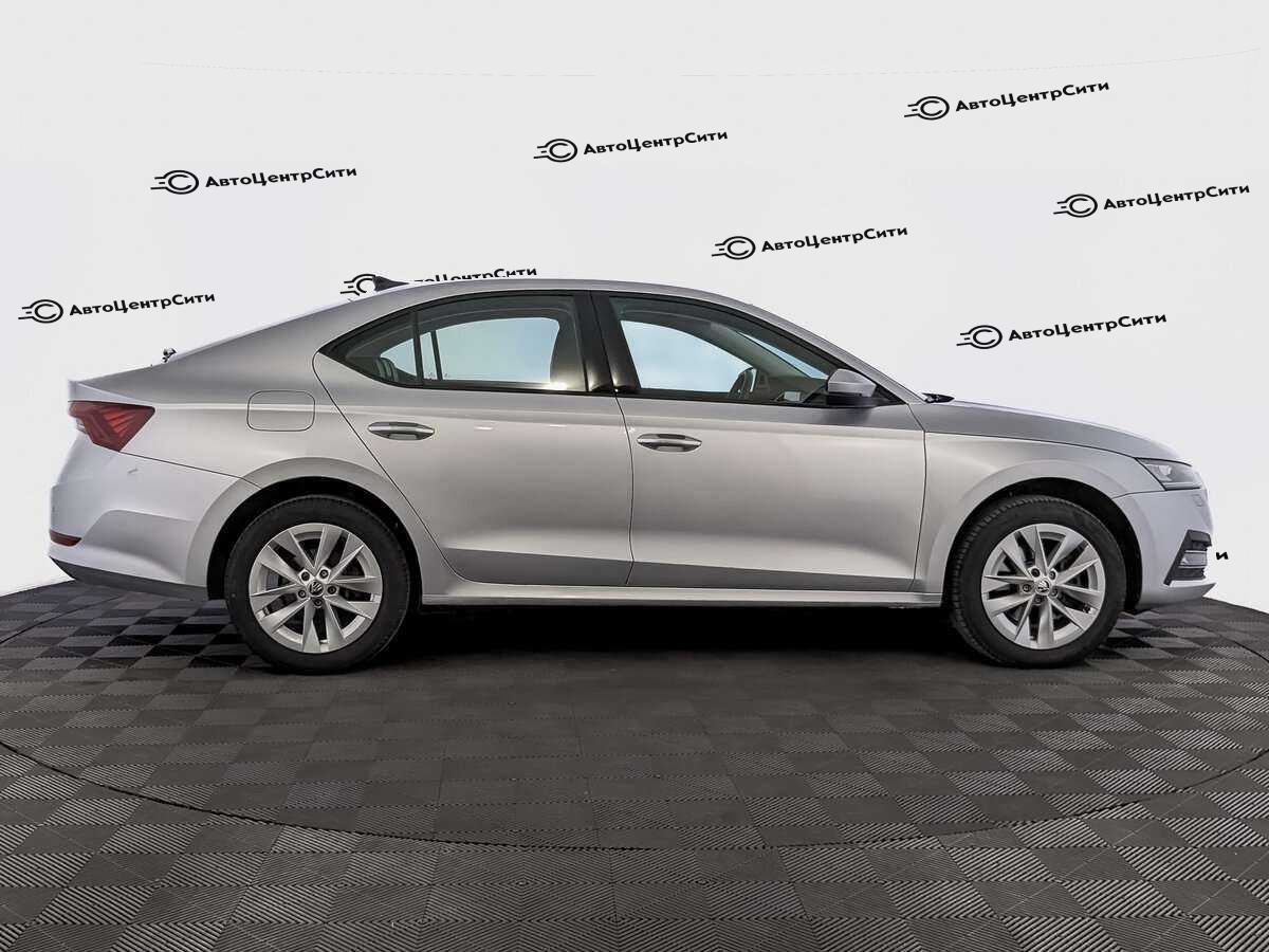 Skoda Octavia с пробегом — 2021 год. Фото: #3