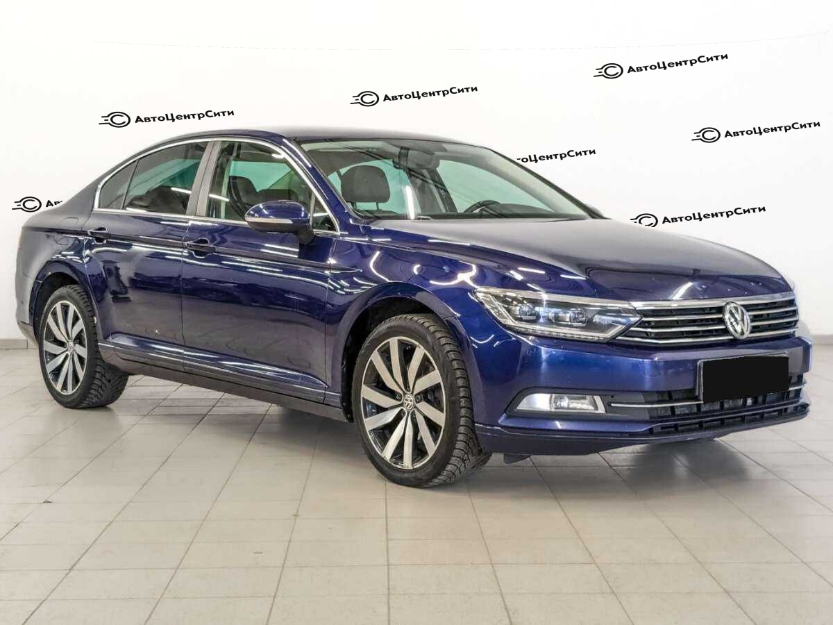 Volkswagen Passat с пробегом — 2019 год. Фото: #2