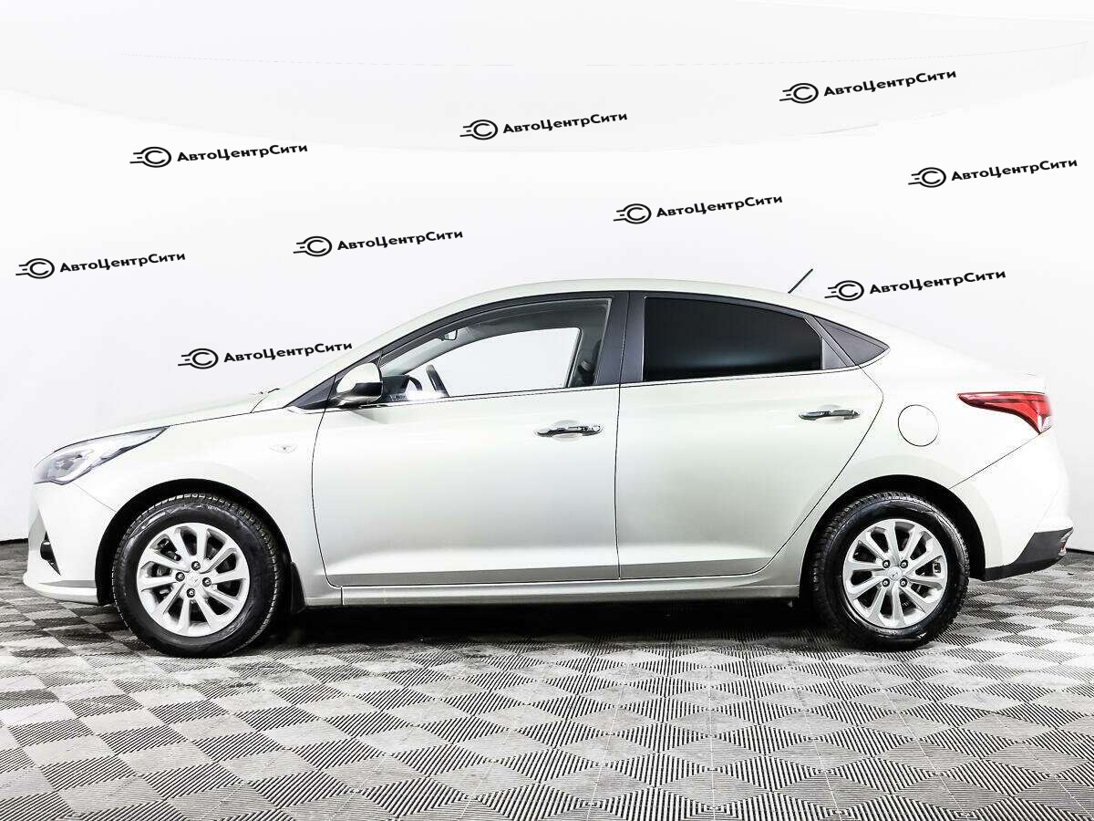 Hyundai Solaris с пробегом — 2020 год. Фото: #7