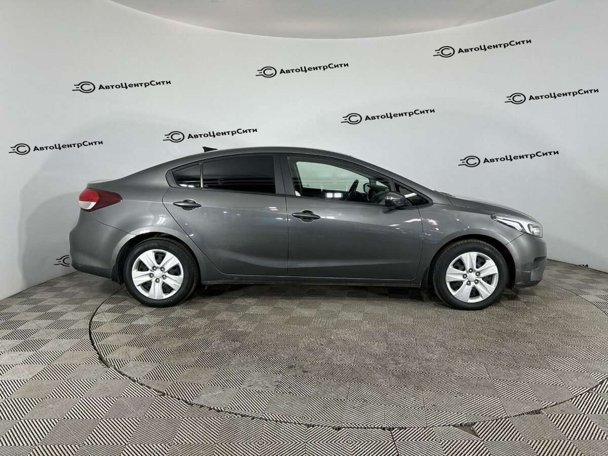 Kia Cerato с пробегом — 2019 год. Фото: #3