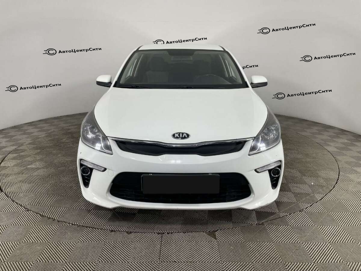 Kia Rio с пробегом — 2018 год. Фото: #1