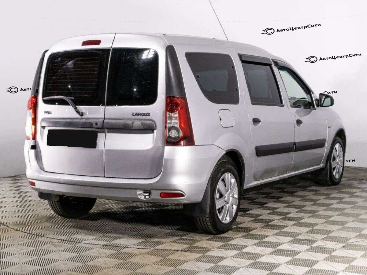 Lada (ВАЗ) Largus с пробегом — 2015 год. Фото: #4