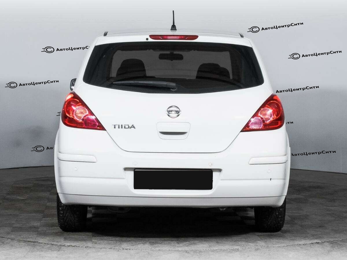 Nissan Tiida с пробегом — 2013 год. Фото: #5