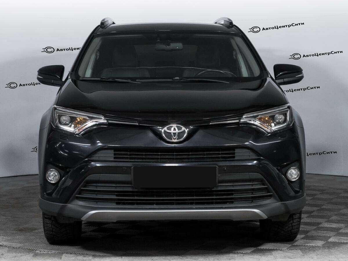 Toyota RAV4 с пробегом — 2016 год. Фото: #1
