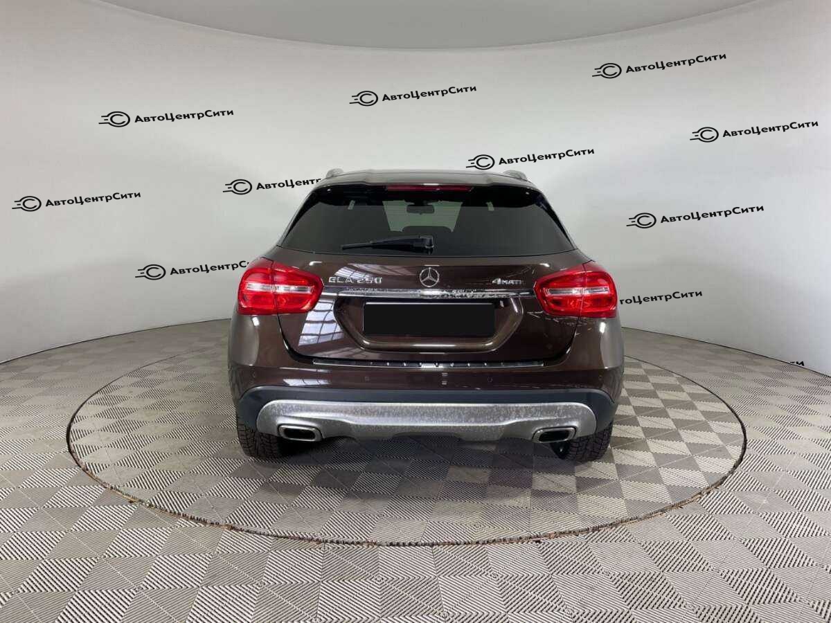 Mercedes-Benz GLA с пробегом — 2014 год. Фото: #4