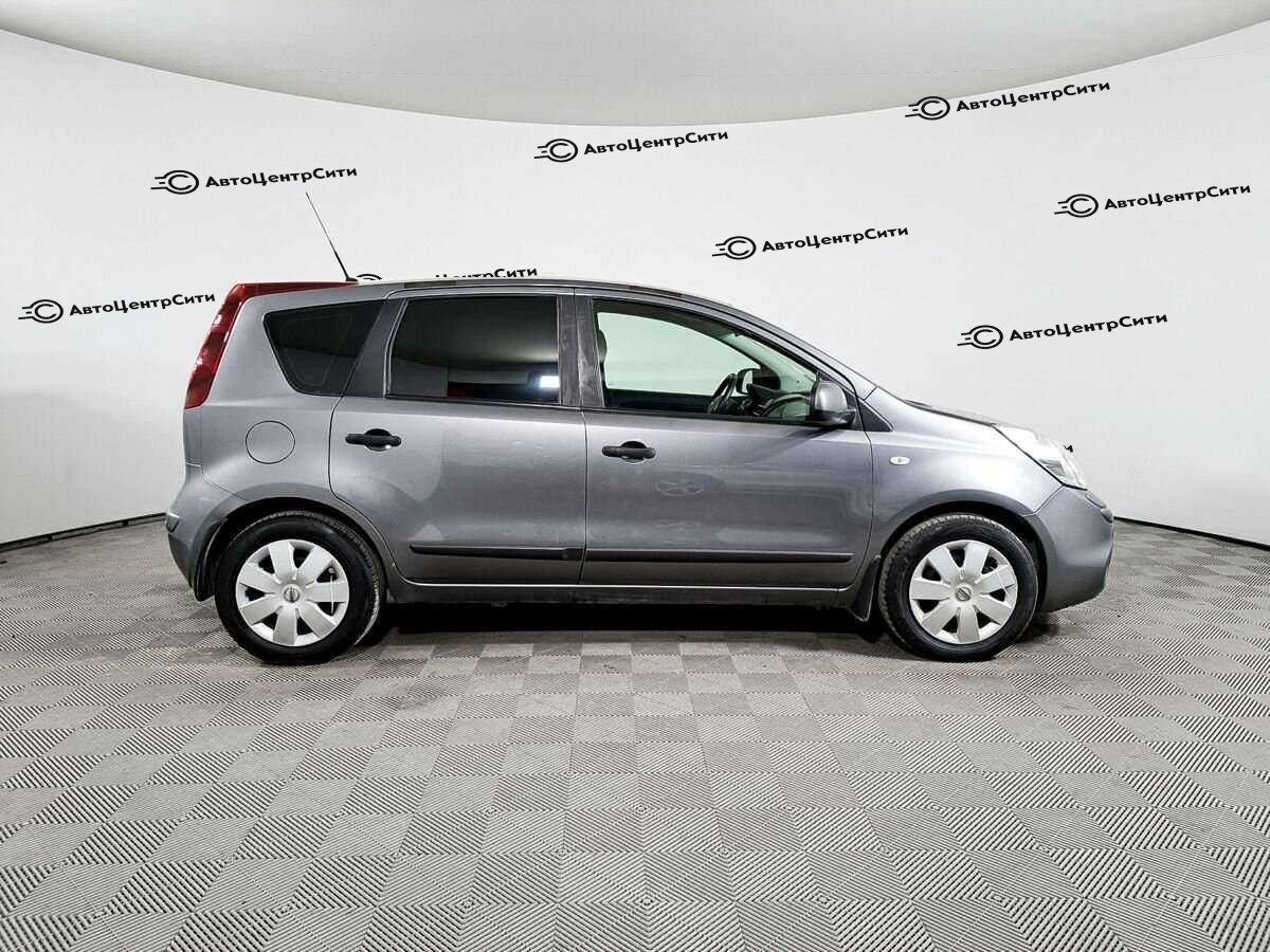 Nissan Note с пробегом — 2012 год. Фото: #3