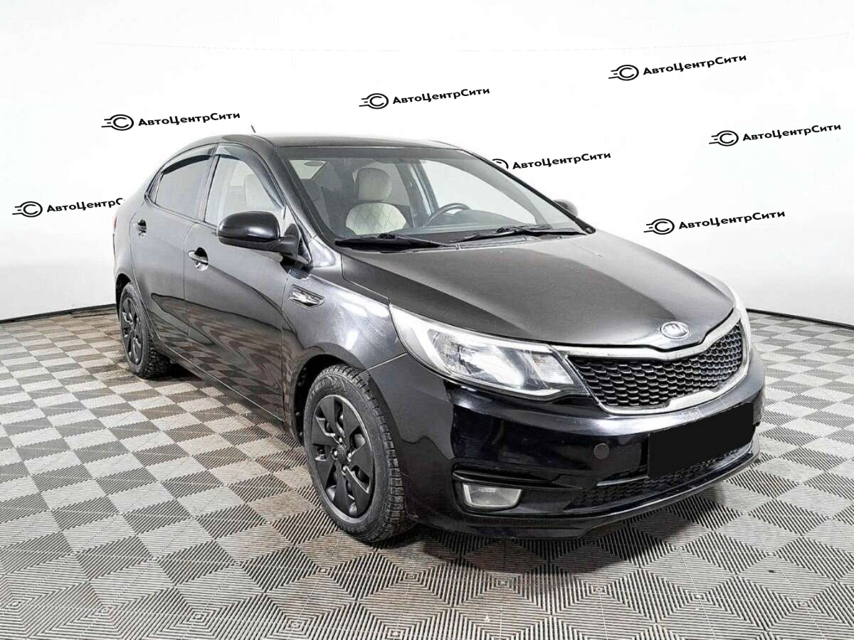 Kia Rio с пробегом — 2016 год. Фото: #2