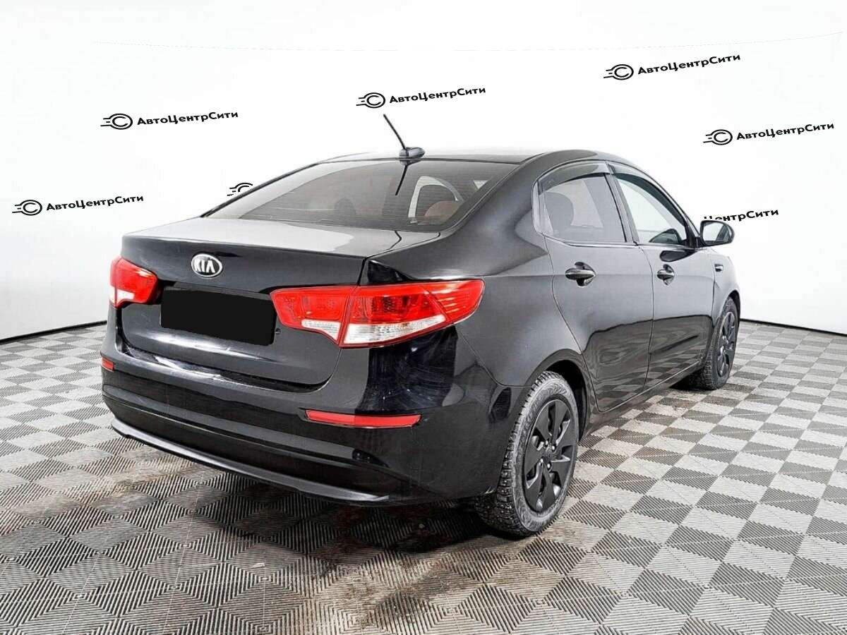 Kia Rio с пробегом — 2016 год. Фото: #3