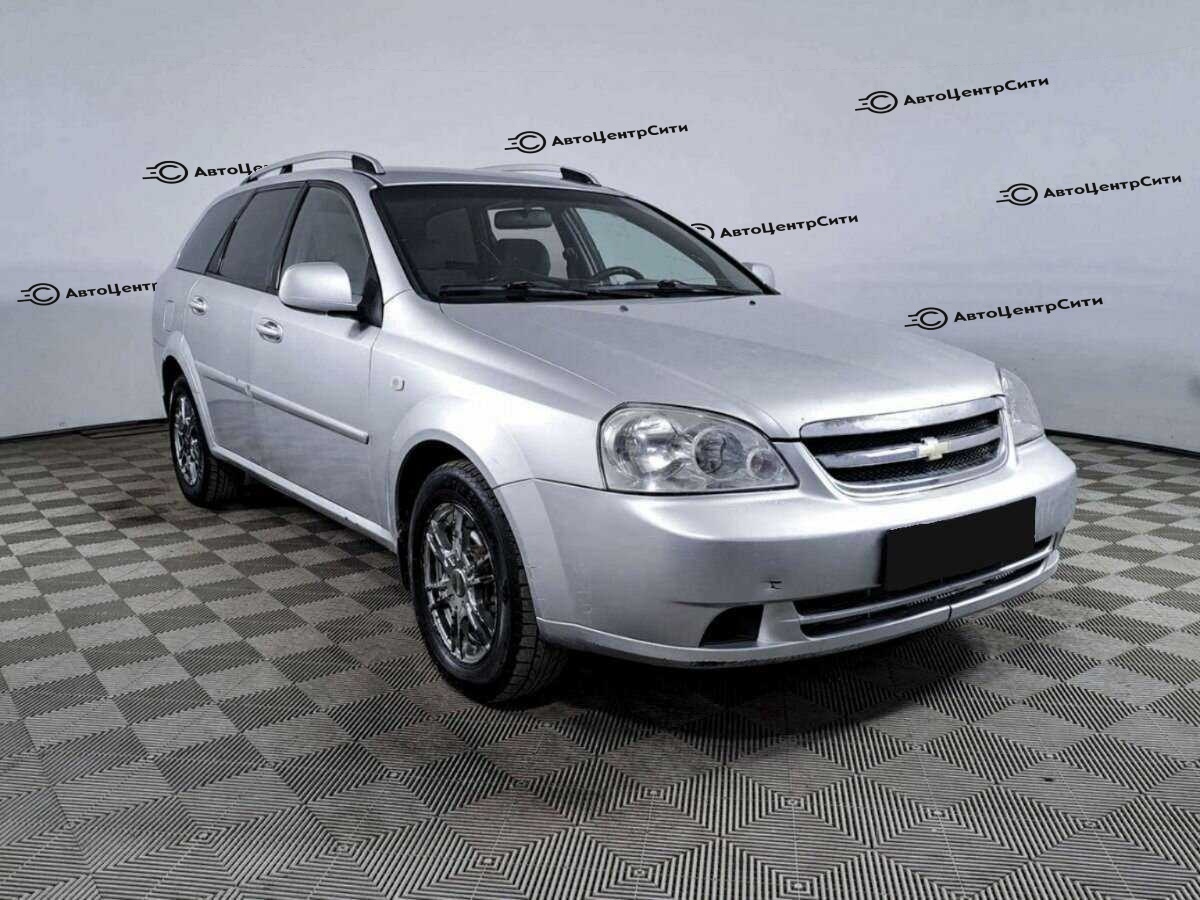 Chevrolet Lacetti с пробегом — 2012 год. Фото: #2