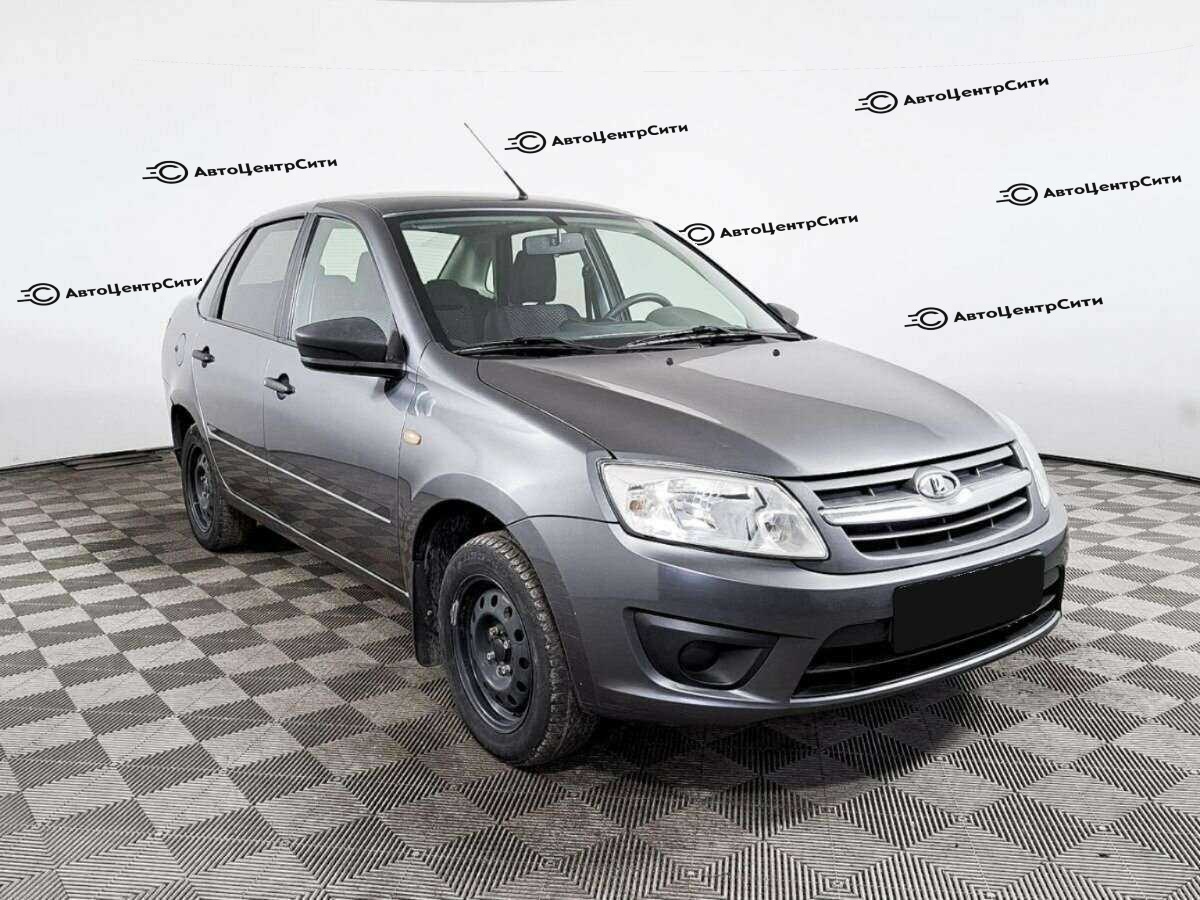 Lada (ВАЗ) Granta с пробегом — 2017 год. Фото: #2