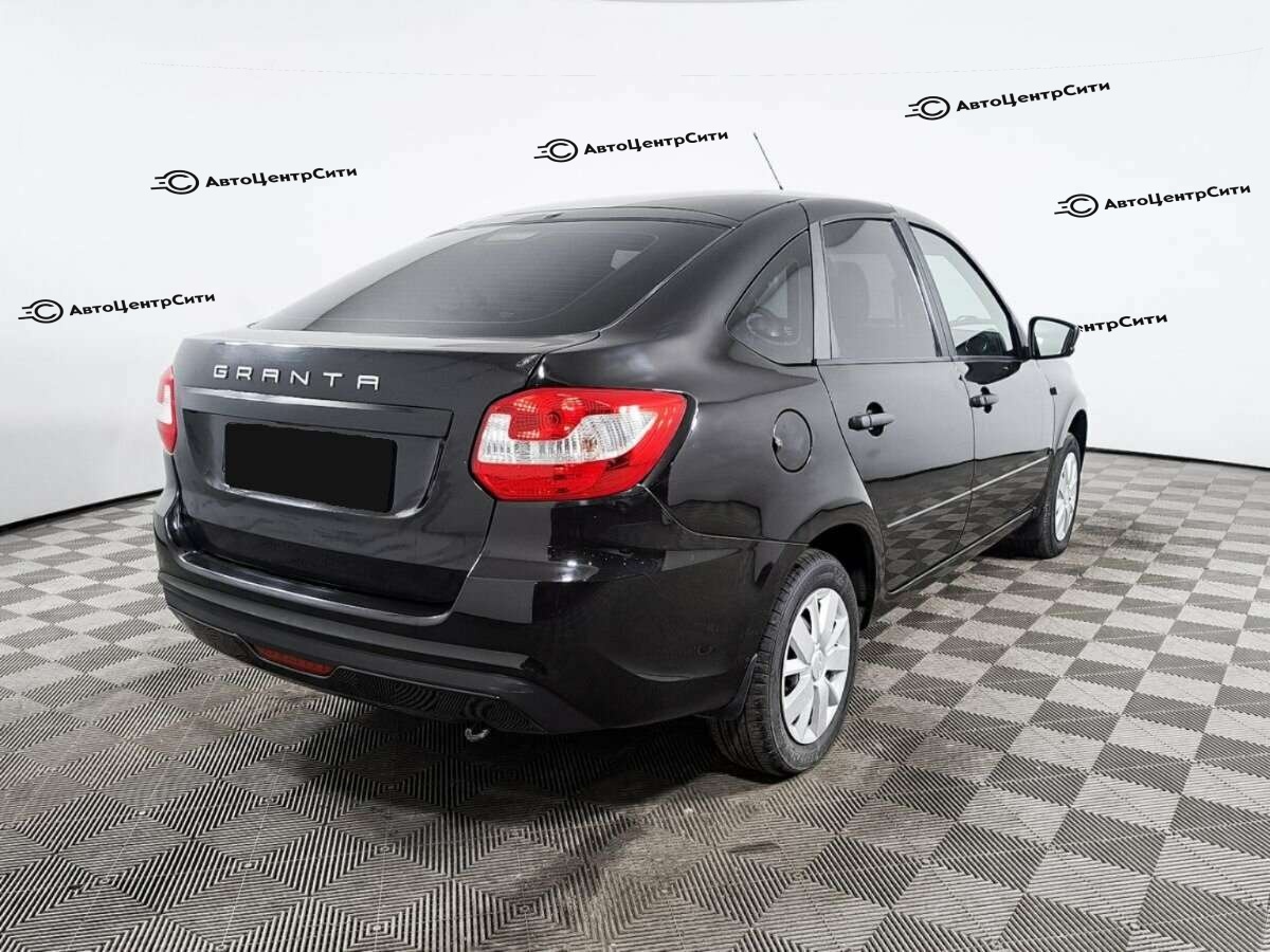 Lada (ВАЗ) Granta с пробегом — 2020 год. Фото: #4