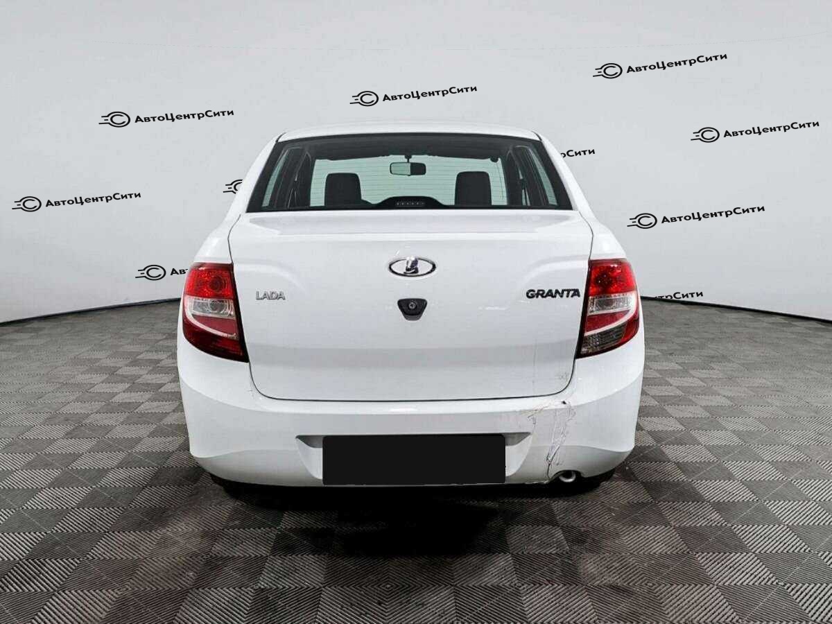 Lada (ВАЗ) Granta с пробегом — 2017 год. Фото: #5