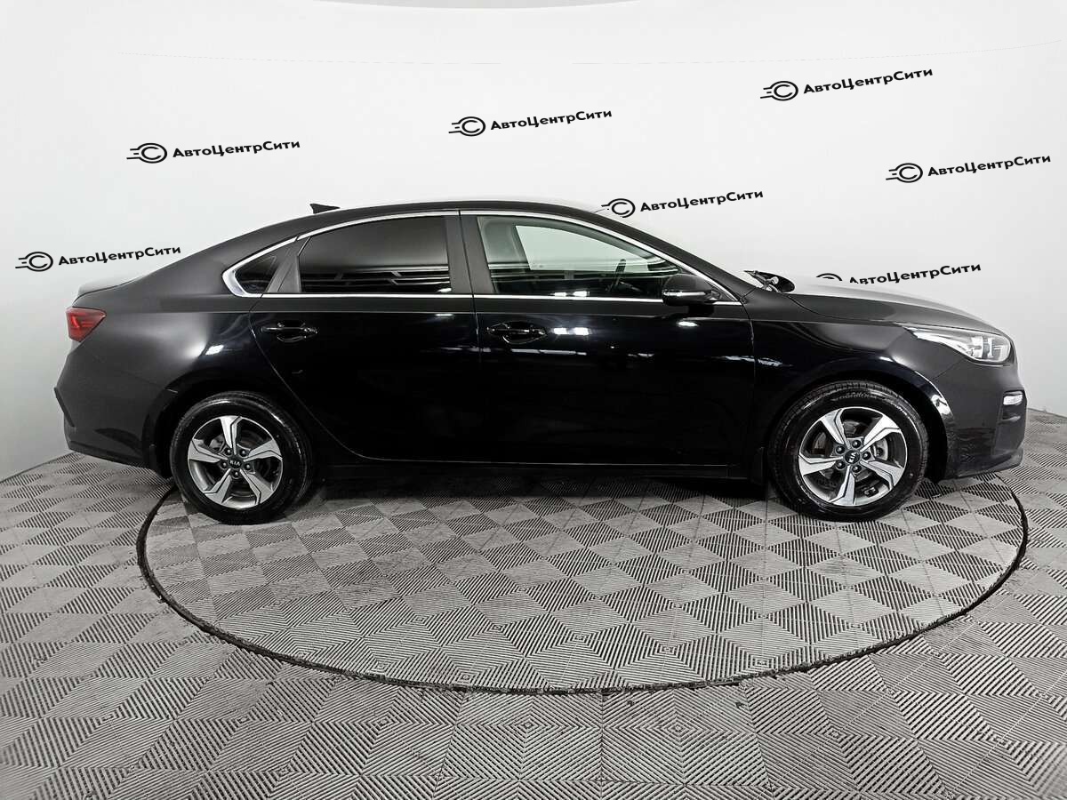 Kia Cerato с пробегом — 2019 год. Фото: #3