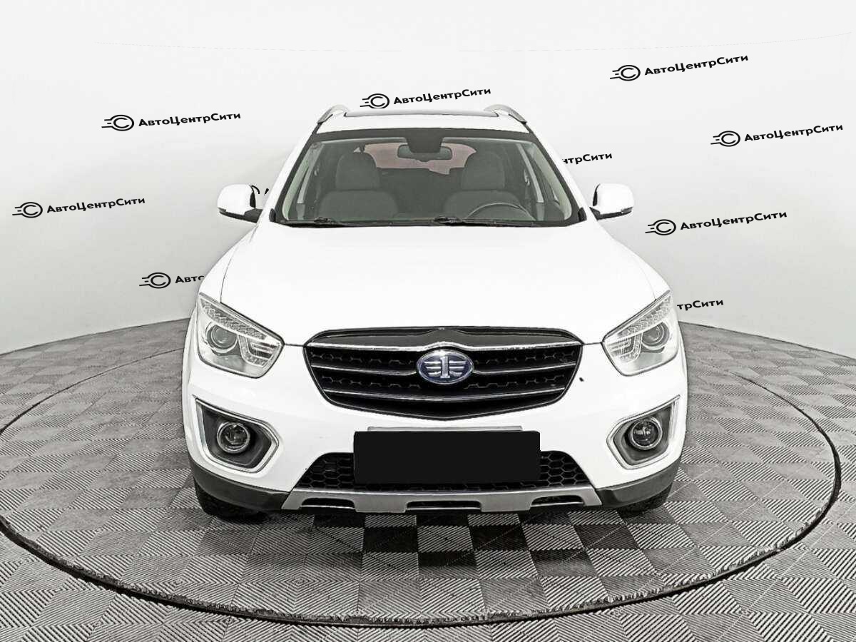 FAW Besturn X80 с пробегом — 2017 год. Фото: #1