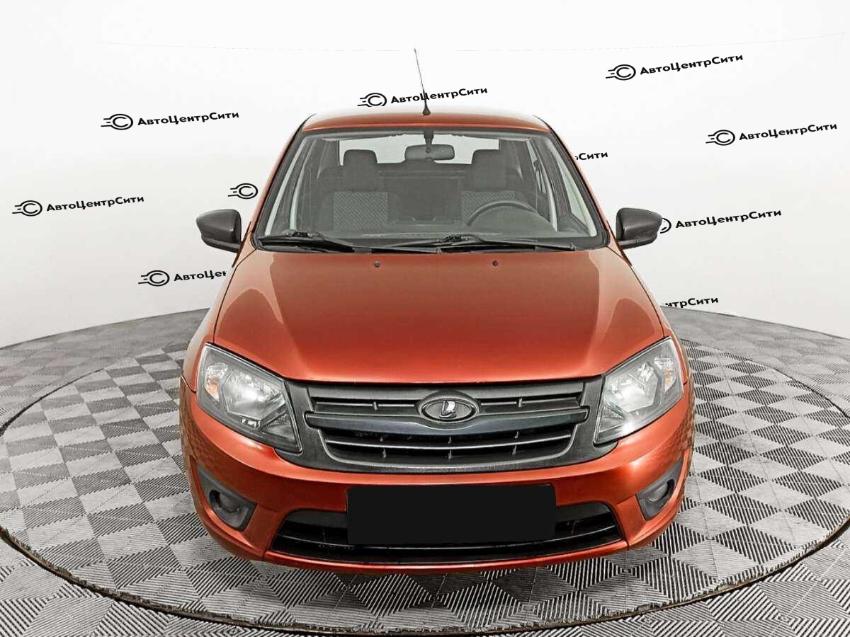 Lada (ВАЗ) Granta с пробегом — 2018 год. Фото: #1