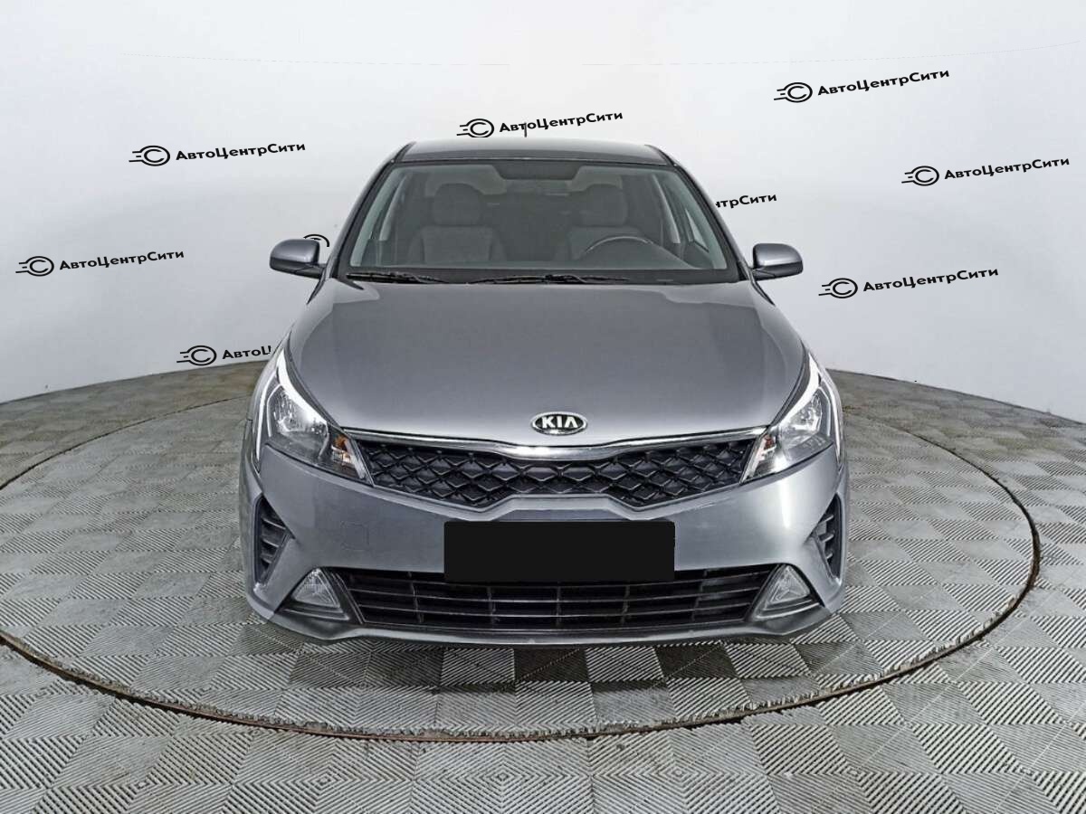 Kia Rio с пробегом — 2020 год. Фото: #1