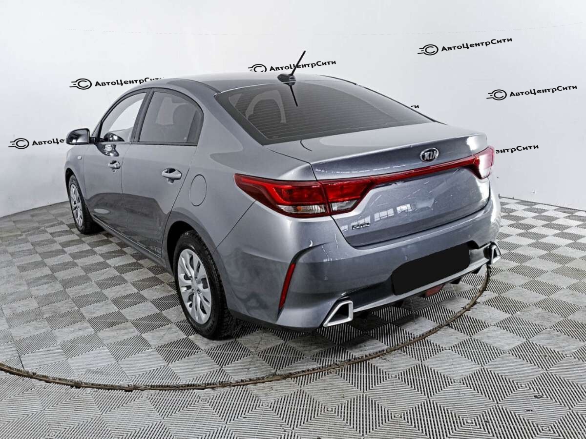Kia Rio с пробегом — 2020 год. Фото: #5