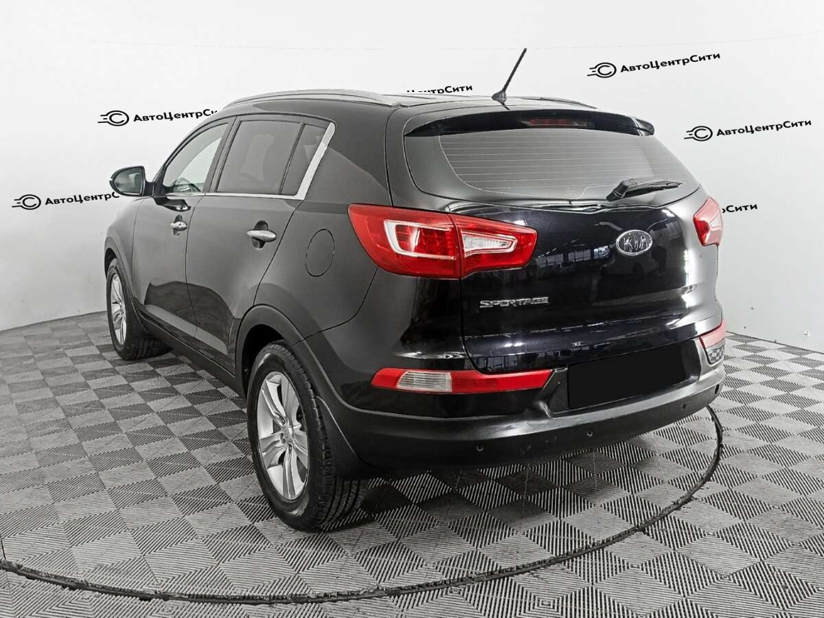 Kia Sportage с пробегом — 2012 год. Фото: #5