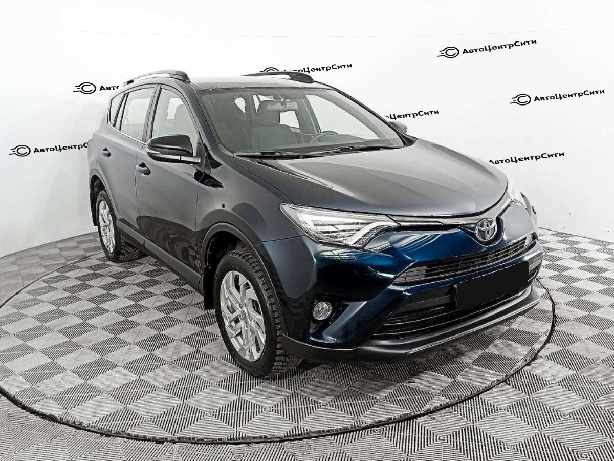 Toyota RAV4 с пробегом — 2019 год. Фото: #2