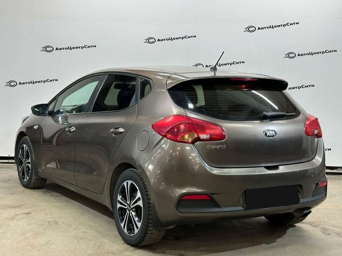 Kia Ceed с пробегом — 2013 год. Фото: #6