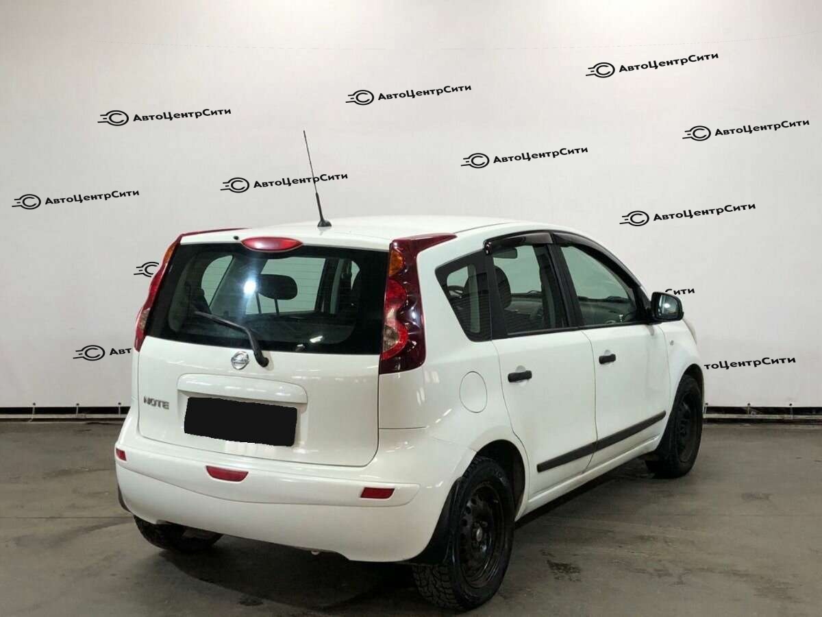 Nissan Note с пробегом — 2013 год. Фото: #4